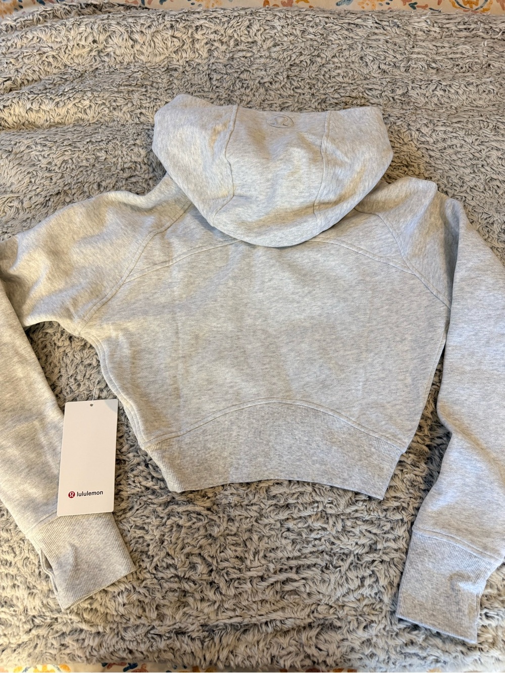 lululemon Scuba Full-Zip Cropped Hoodie - Picture 9 of 9